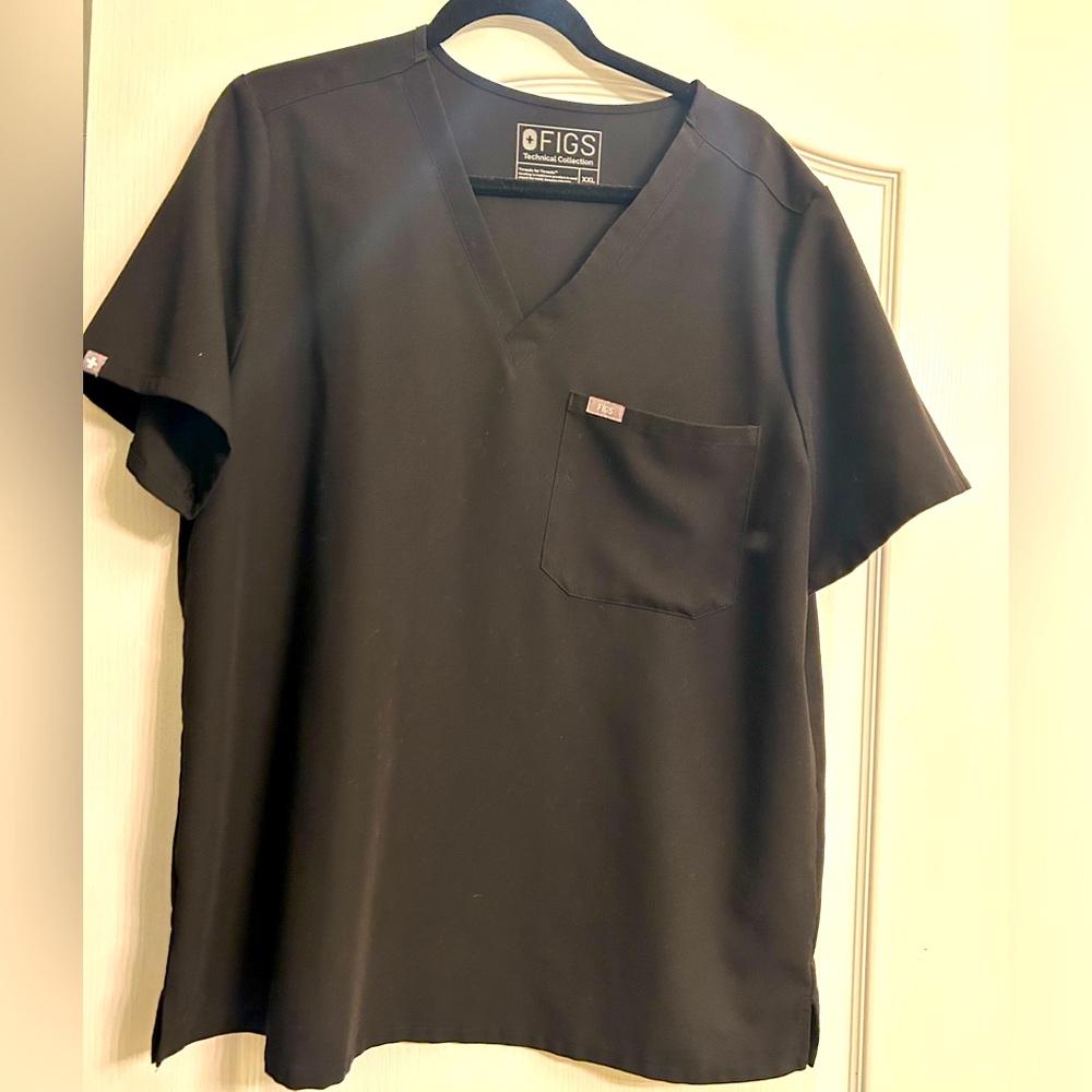 Women’s Figs Black Catarina Top size XXL